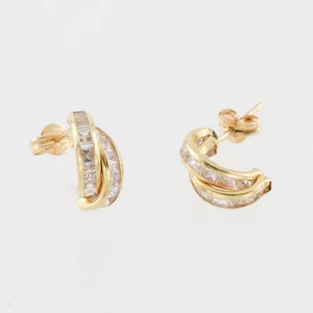 Örhängen paret med vita stenar, höjd ca 12 mm, 18k. Vikt: 1,9 g