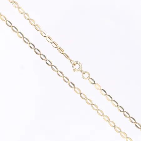 Halskedja, längd 45cm, bredd 3mm, skeva länkar, 14K Vikt: 3,5 g
