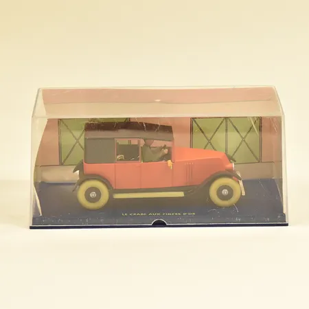 Modellbil/samlarbil, Tintin, Le crabe aux pinces d'or, Renault NN, originalask, slitage på ask.
