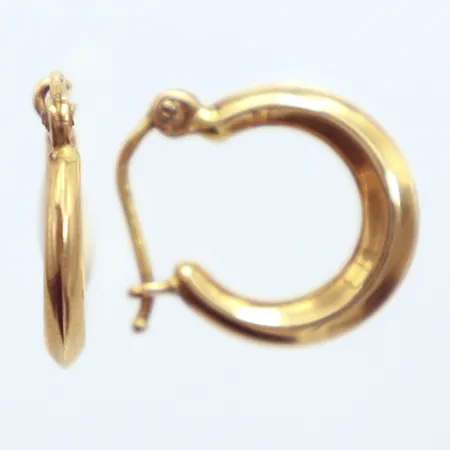 Ett par örhängen Creoler, Ø15,5mm, 18K Vikt: 1,6 g