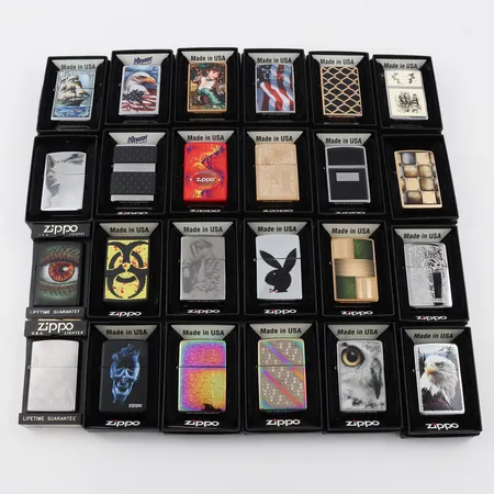 Samling Zippo tändare, 24 st. Vikt: 0 g Skickas med postpaket.