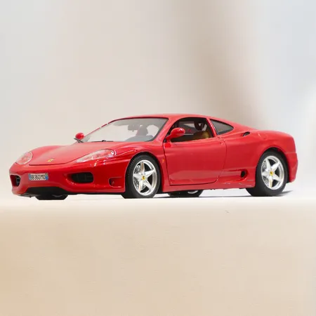 Modellbil Burago, Ferrari 360 Modena, Skala 1:18, längd 24cm, visst slitage, made in Italy, metall samt plast Skickas med paket.