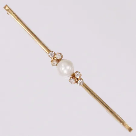 Brosch, odlad pärla, vita stenar, 55mm, 18K  Vikt: 2,4 g