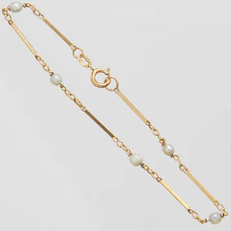 Armband, längd: 16,8cm, bredd: 1-3,2mm, stavar samt odlade pärlor, skadade, 18K, bruttovikt 2,1g Vikt: 2,1 g