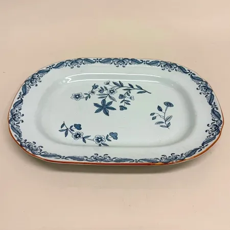 Uppläggningsfat, 32,5x24cm, modell Ostindia, Rörstrand, porslin Skickas med paket.