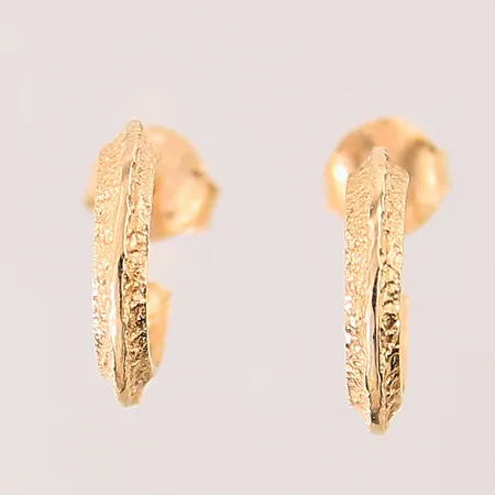 Ett par örhängen creoler, Ø7,9mm, bredd: 2,2mm, 18K  Vikt: 1,5 g