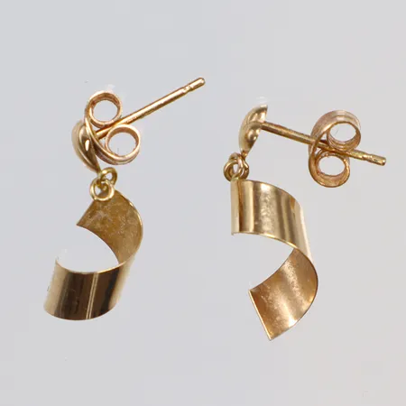 Ett par örhängen 15x10mm, 18K Vikt: 0,7 g