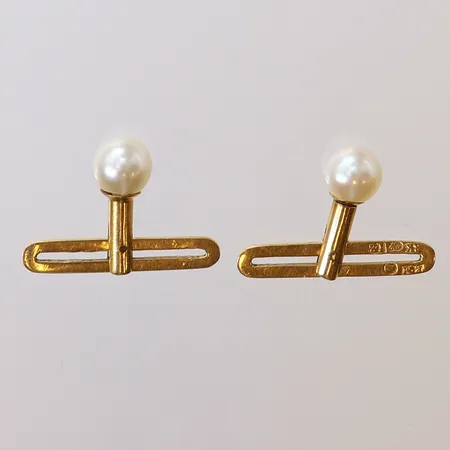 Skjortknappar med odlade pärlor, 20,5x5,8mm, svenska stämplar, 18K Vikt: 2,4 g