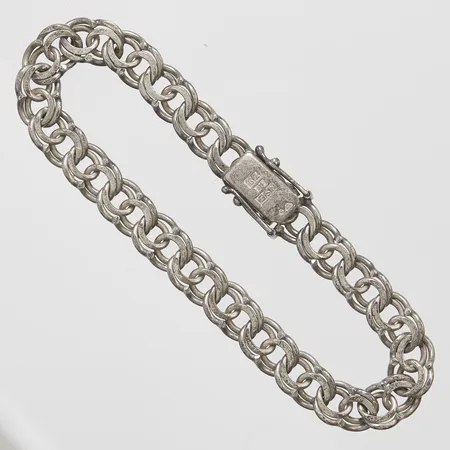 Armband, Bismarck, längd: 19cm, bredd: 7,5mm, svenska stämplar, silver, 830/1000 Vikt: 15,5 g