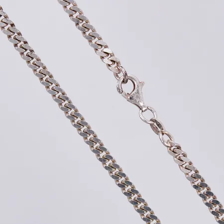 Kedja Pansar längd ca 42,1cm, bredd ca 3mm, GHA 925/1000 silver Vikt: 14,8 g