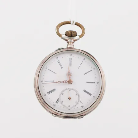 Fickur, tickar igång men ej funktionstestat, diameter ca 5 cm,silver.. Vikt: 0 g