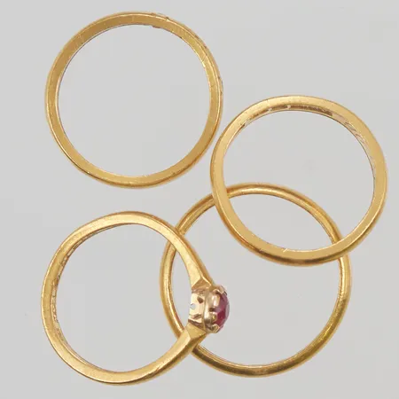 4 Ringar, Ø17½-20½, gravyr, 23K, 20,4g.