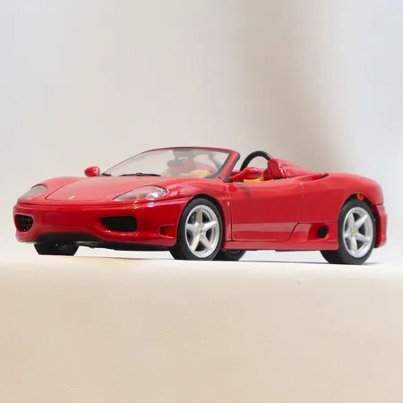 Modellbil Mattel Inc, Ferrari 360 Spider, Skala 1:18, längd 25cm, visst slitage, made in China, metall samt plast Skickas med paket.