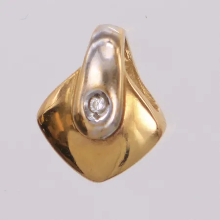 Hänge med vit sten, längd 12,6mm, bredd 10,2mm, tvåfärgad, Guldfynd, 18K Vikt: 1,2 g