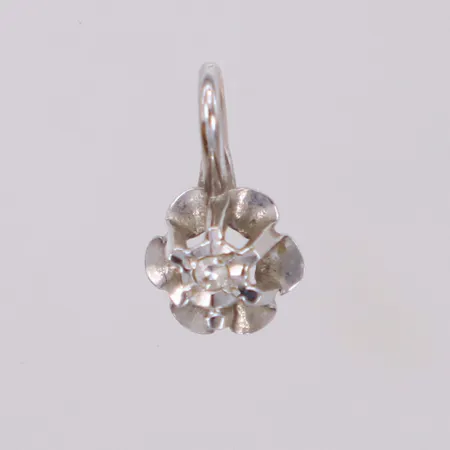 Hänge med diamant 1xca0,01ct åttkantslipad, längd 10,3mm, bredd 5,6mm, vitguld, 18K Vikt: 0,3 g