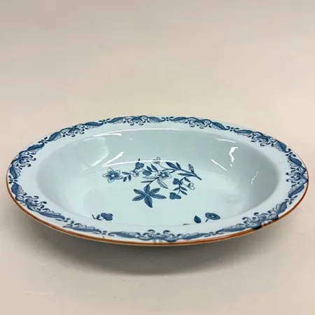 Skål, 25x20cm, modell Ostindia, Rörstrand, repor, II-sortering, porslin Skickas med paket.