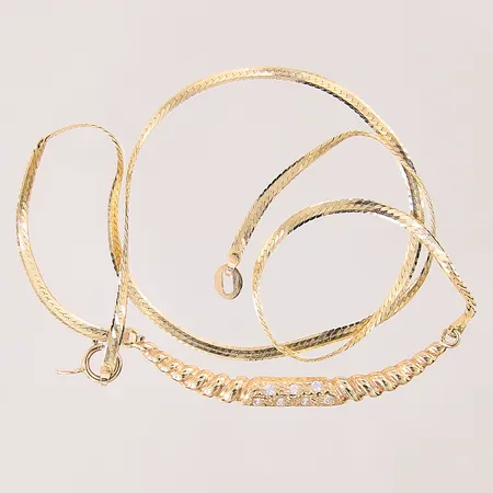 Collier, defekt, 14K  Vikt: 5,2 g