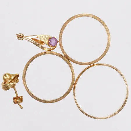 Diverse guld, gravyrer, udda, sten, skeva, saknas stopp, 18K Vikt: 10,4 g