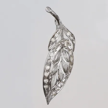 Brosch med vita stenar, 17,5-51mm, stenar saknas, silver,  Vikt: 5,9 g