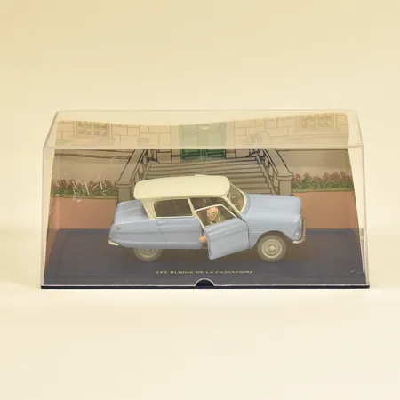 Modellbil/samlarbil, Tintin, Les bijoux de la Castafiore/Castafiores juveler, originalask, slitage på ask.