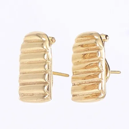 Ett par örhängen med clips och stift, 14x18mm, 18K Vikt: 12,1 g