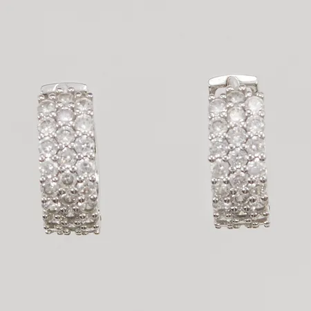 Örhängen, vita stenar, Ø13,8mm, bredd: 5mm, vitguld, 18K, 2,8g.