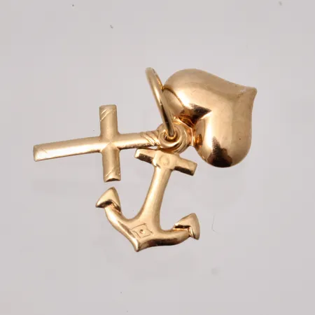 Hänge i 18K guld, Tro/Hopp/Kärlek, mått 7,3x13,mm, vikt 0,33g.