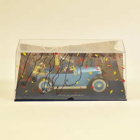 Modellbil/samlarbil, Tintin en Amérique/Tintin i Amerika, originalask, slitage på ask.