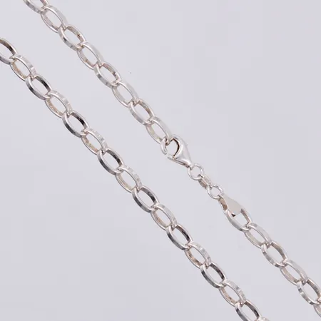 Kedja längd ca 19cm, bredd ca 4mm, GHA, 925/1000 silver Vikt: 19 g