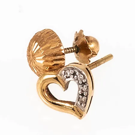 Udda örhängen i 18K guld. Vikt: 1,3g.