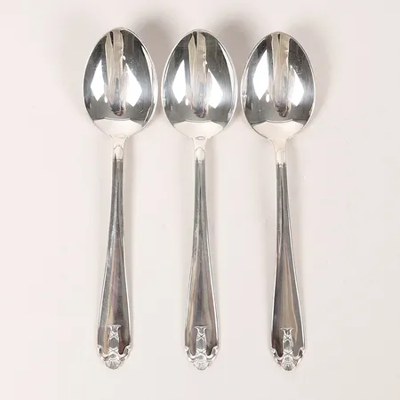 Tre skedar, modell Vasa, längd ca 15,1cm, 830/1000 silver Vikt: 85,4 g