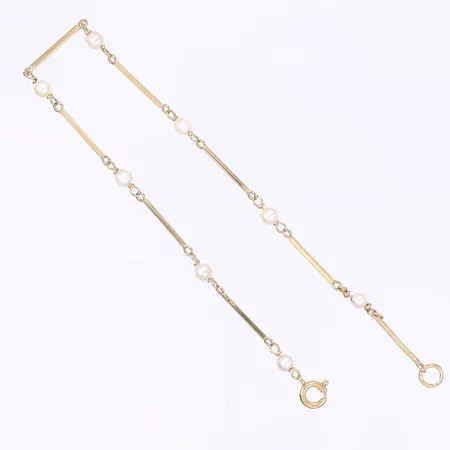 Armband med odlade pärlor, längd 19,5cm, bredd 2mm, 18K Vikt: 2,2 g