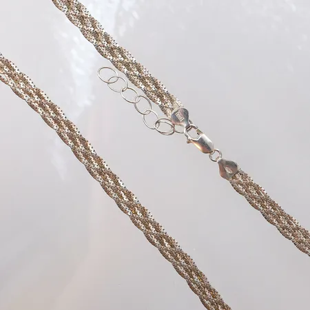 Collier, flätat, längd 43-47,5cm, bredd 7mm, GHA, silver 925/1000 Vikt: 18,6 g