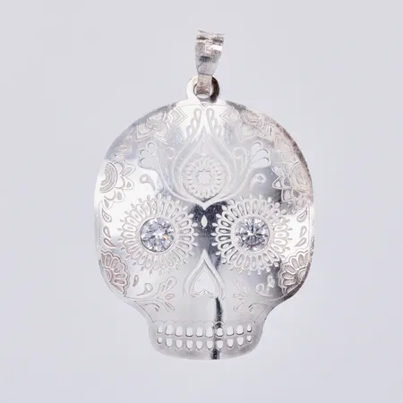 Hänge med vita stenar, längd: ca 2,5cm, bredd: ca 24mm, 925/1000 silver Vikt: 2,5 g