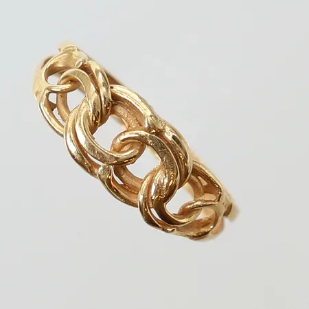 Ring Bismarck, stl 17¼, bredd ca 2,5-7mm, NSE, 18K Vikt: 2,7 g