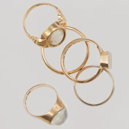 Fem ringar, Ø15-19¾, stenar/defekter/gravyrer, 18K, 21,6g.