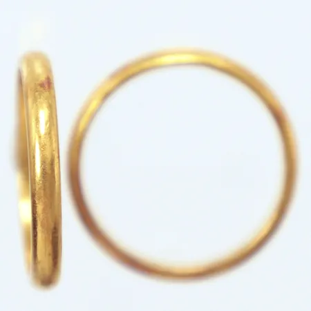 2 ringar släta, Ø18¼, 18mm, 23k   Vikt: 7,2 g