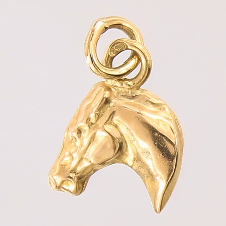 Hänge Häst, längd: 15mm, bredd: 9,5mm, 18K  Vikt: 0,7 g