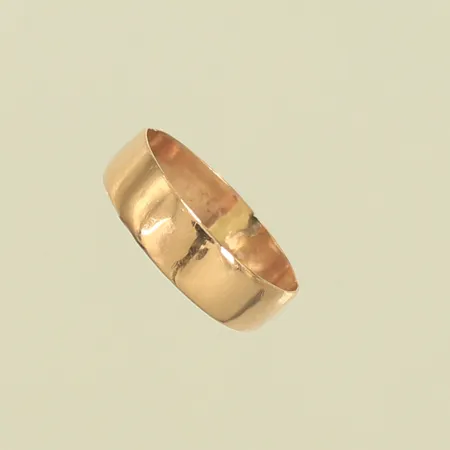 Ring, stl 16, bredd 5mm, 14K, 1,1g Vikt: 1,1 g