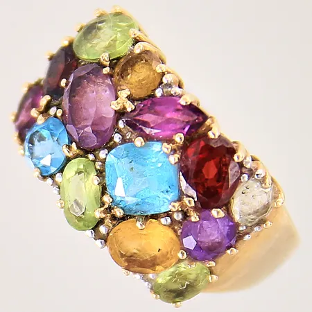 Ring med ametist, citrin, topas, peridot, rhodolite, bergkristall, stl18, bredd 2,4-12,1mm, GHA, 18K Vikt: 5,6 g