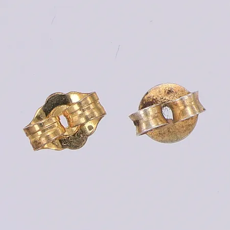 Ett par snurrebussar, förgyllda, omaka, 925/1000 silver Vikt: 0,2 g