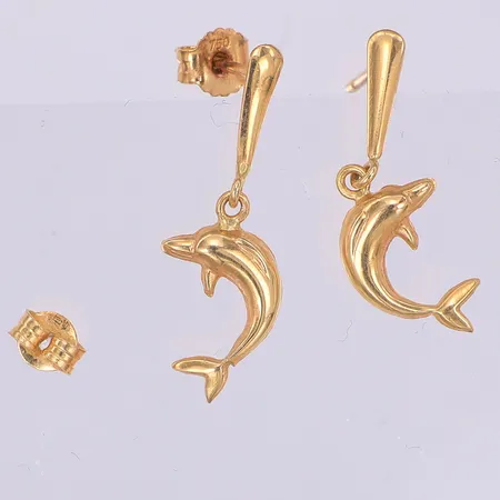 Ett par örhängen, delfiner, 20mm, en stopp i metall, ej med i vikt, 18K Vikt: 0,6 g