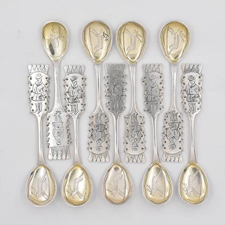 9 Kaffeskedar, modell Lappsked, längd 11cm, en sked graverad, silver 830/1000 Vikt: 130,5 g