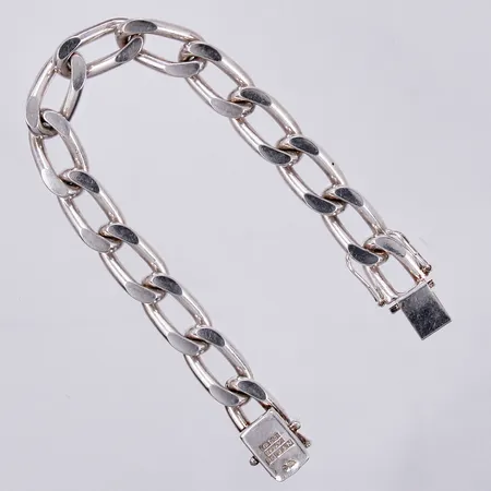 Armband pansar, längd: ca 19,5cm, bredd: ca 10mm, N S E Guldvaru Aktiebolag år 2001, 830/1000, silver Vikt: 49,3 g