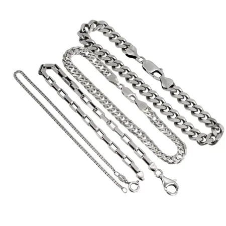 Armband, 4 stycken, silver 925/1000, bl.a. Pansar, längd 18,5-21 cm, tillverkare bl.a Guldfynd Vikt: 41 g