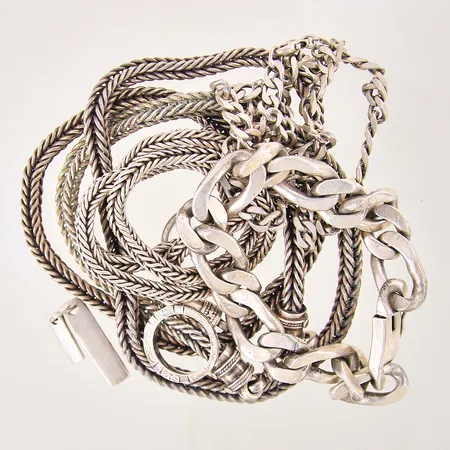 Silversmycken, repiga, buckliga, slitage, silver 925/1000 Vikt: 335,9 g