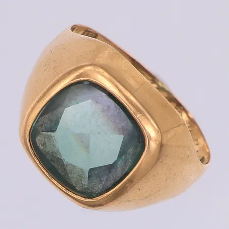 Klackring, grön sten, stl 18¾, Hallberg år 1964, gravyr, 18K Vikt: 4,3 g