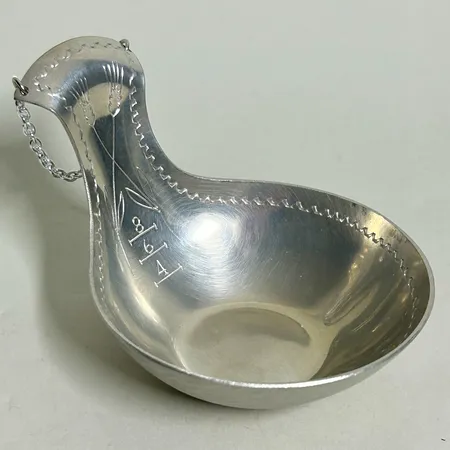 Kåsa, axmönster, gradering, Ø88mm, Svediestrand år 1983, tenn