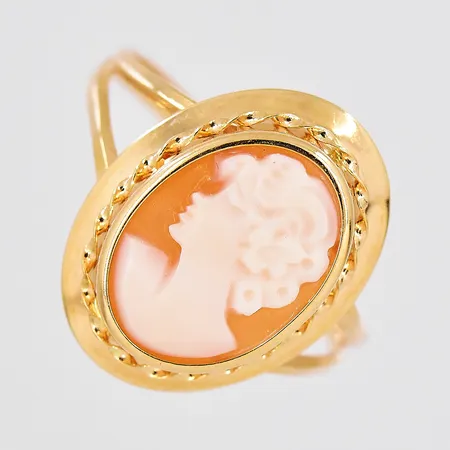 Ring Camé, stl 18¾, ovandel bredd 18,2mm, 18K Vikt: 2,5 g