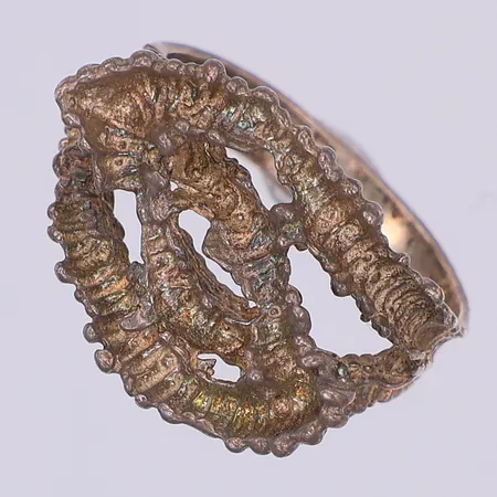Ring, mönstrad, stl 16¼, 925/1000 silver Vikt: 3,4 g
